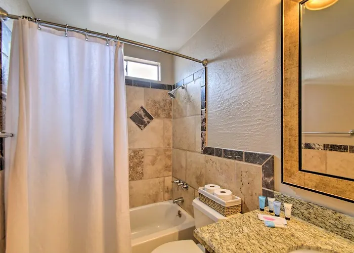 Holiday home Hot Tub, Heated Pool & More! Relaxing Phoenix